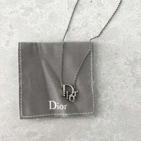 Dior Evolution Logo silver necklace